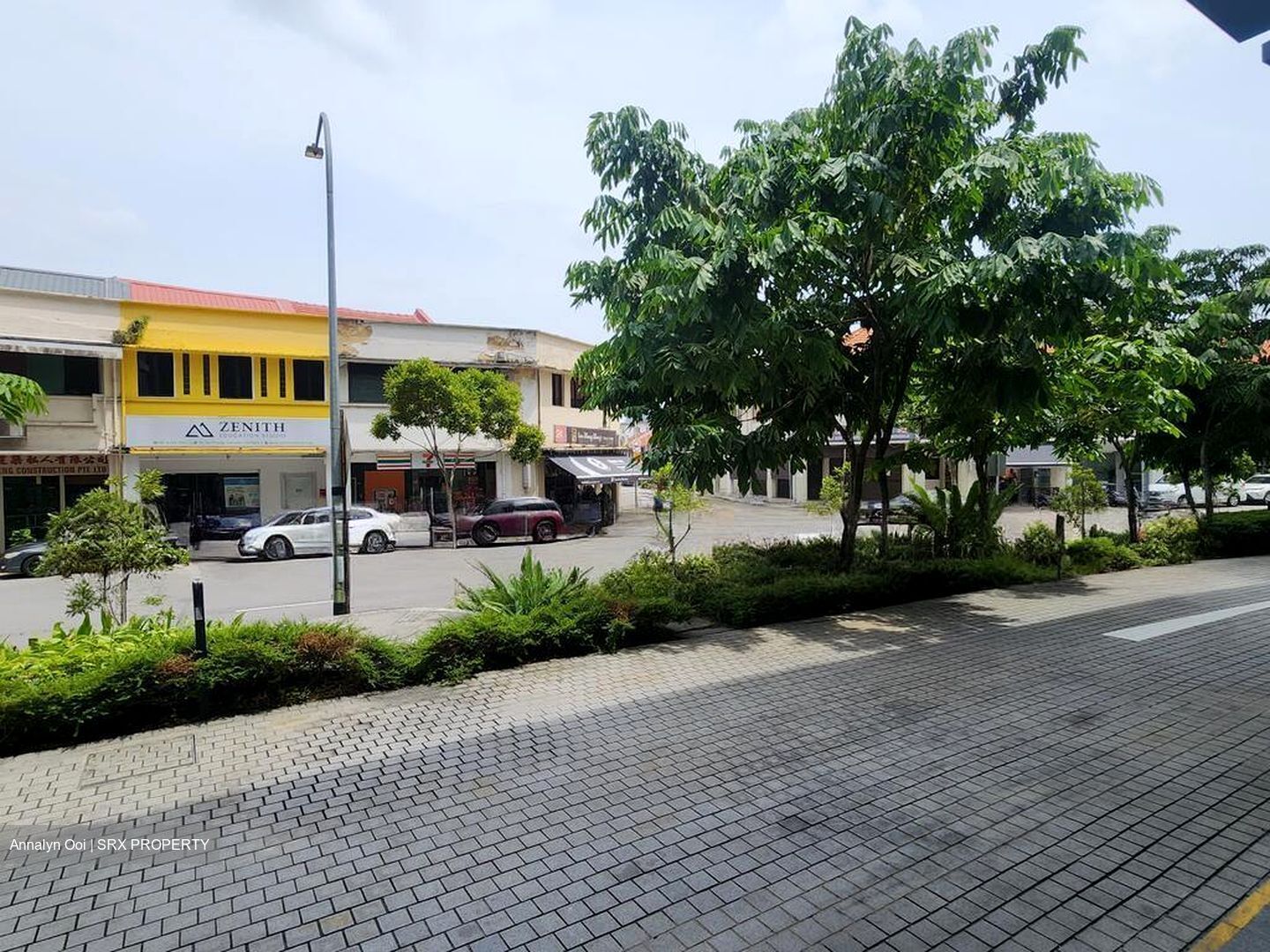 The Venue Shoppes (D13), Shop House #571708101